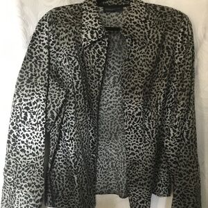 Jones New York zippered cuff blouse 100%cotton